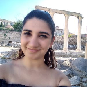 Meet your Posher, Maria